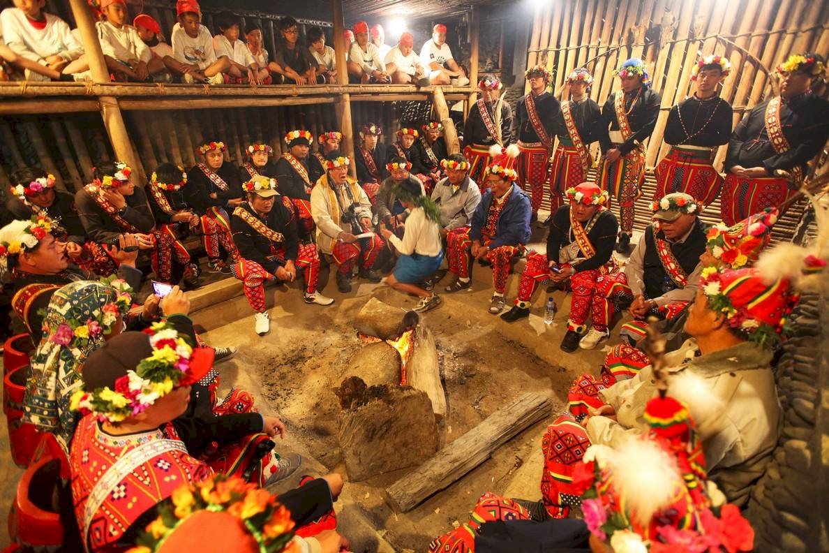 베이난족 가장 성대한 축제 - 연제