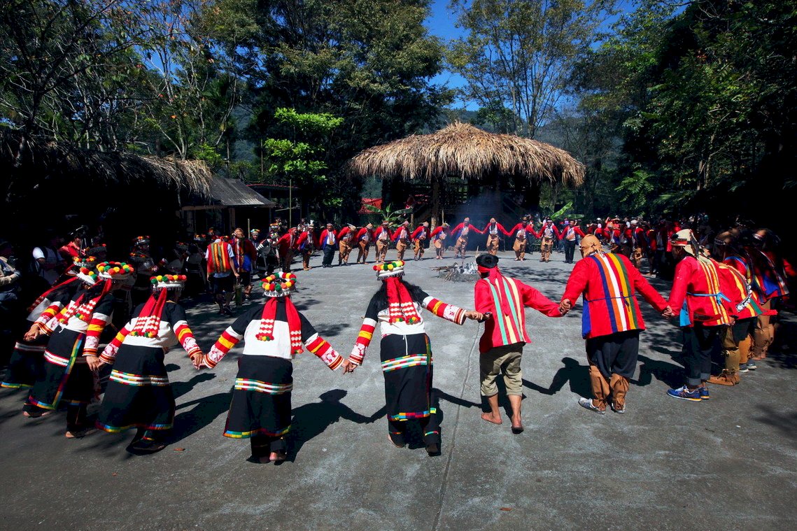 카나카나푸족 대표적 축제 - 미공 축제