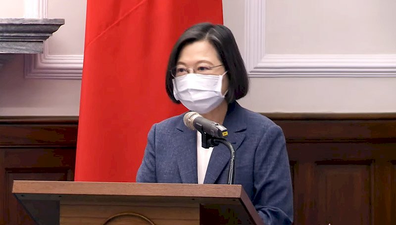 823포전 64주년, 차이 총통 “나라를 끝까지 지키겠다는 타이완 국민의 결심을 세계에 보여줬다”