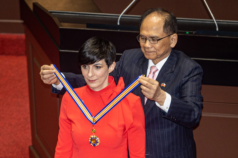 아다모바 체코 하원의장, 비수교국 여성 국회의장 최초로 臺국회 일등 명예훈장 수여받아