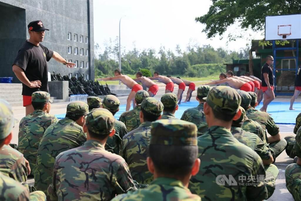 臺 국방부 지원병 신체조건 확대 예정, 남성 신장 하한 152cm