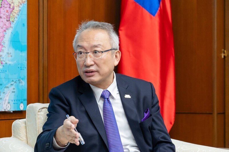 우즈중 외교차관, “우크라이나에 대표처 설립 희망”