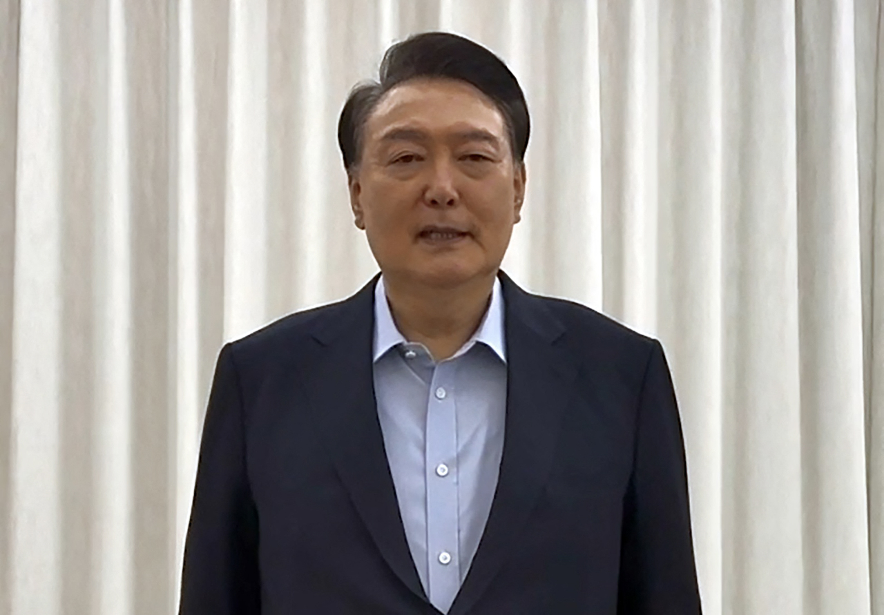 (속보) 윤석열 대통령 체포되어 공수처로 이송