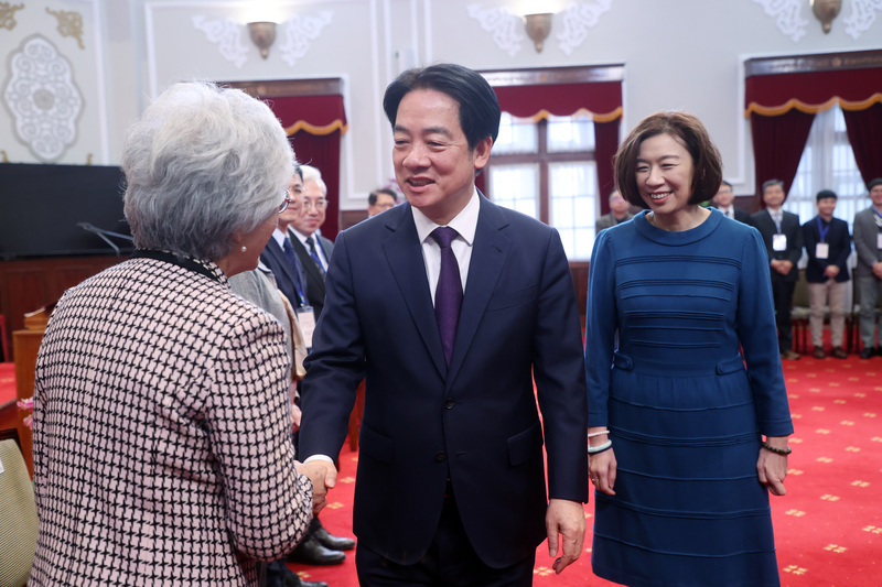 賴 총통, 정신 건강 자원 지속 투입해 건강한 타이완 만들어야!
